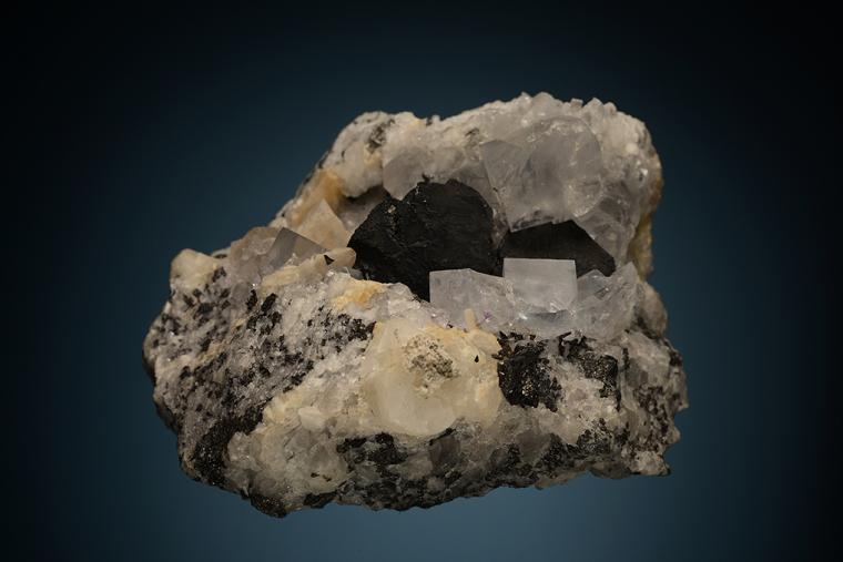 ANTIMONPEARCEITE on FLUORITE